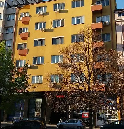 The North Tower Апартамент София